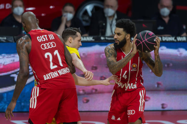 在边路全部 在边路全部